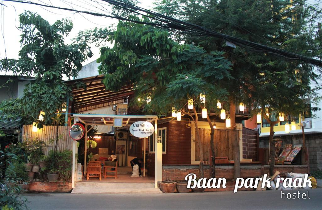 Baan Park Raak Backpacker Hostel Chiang Mai Exterior foto